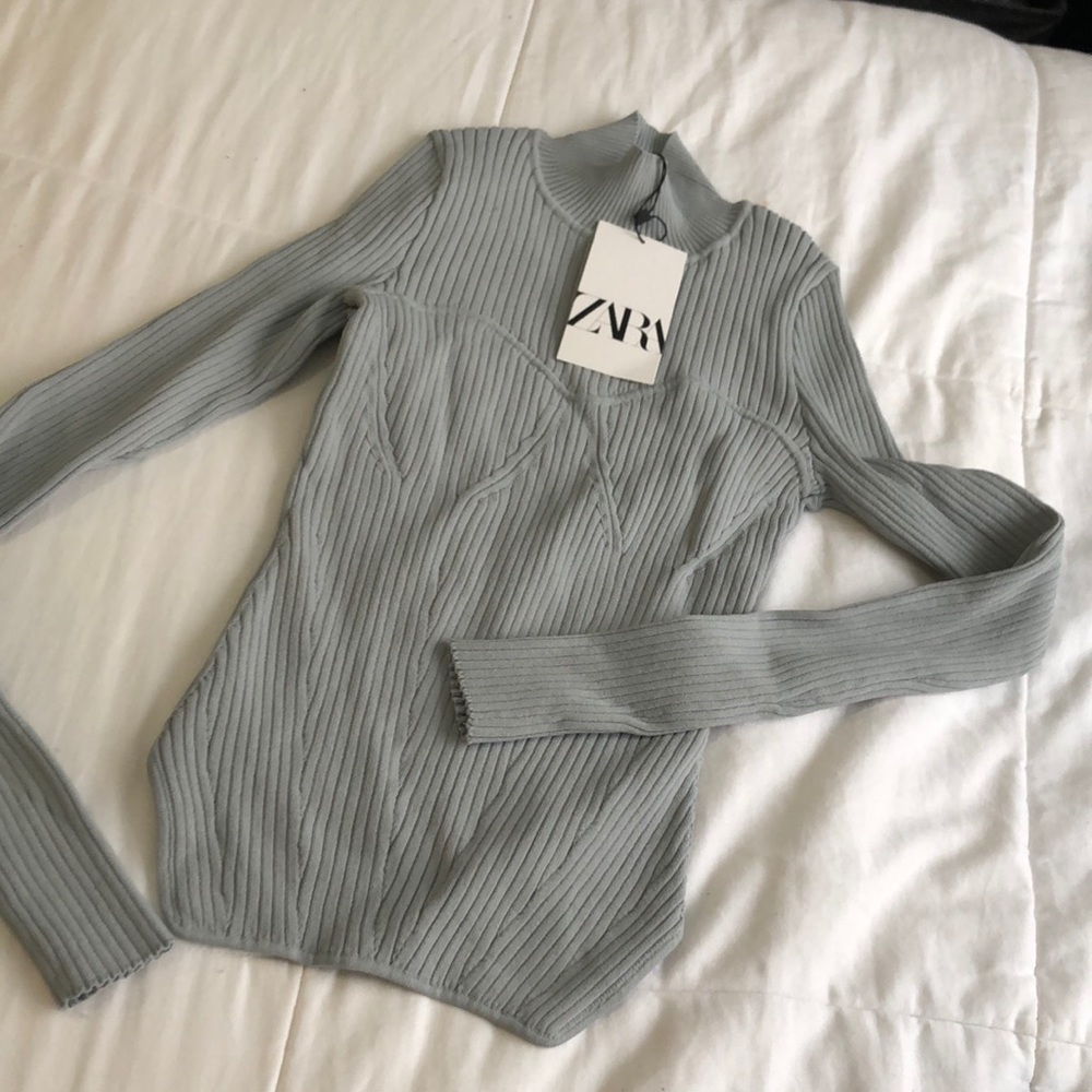 Zara Grey Turtle Neck NEW small size